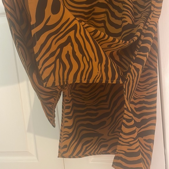 Pure Navy Animal Print Orange & Black Skirt - Picture 4 of 9